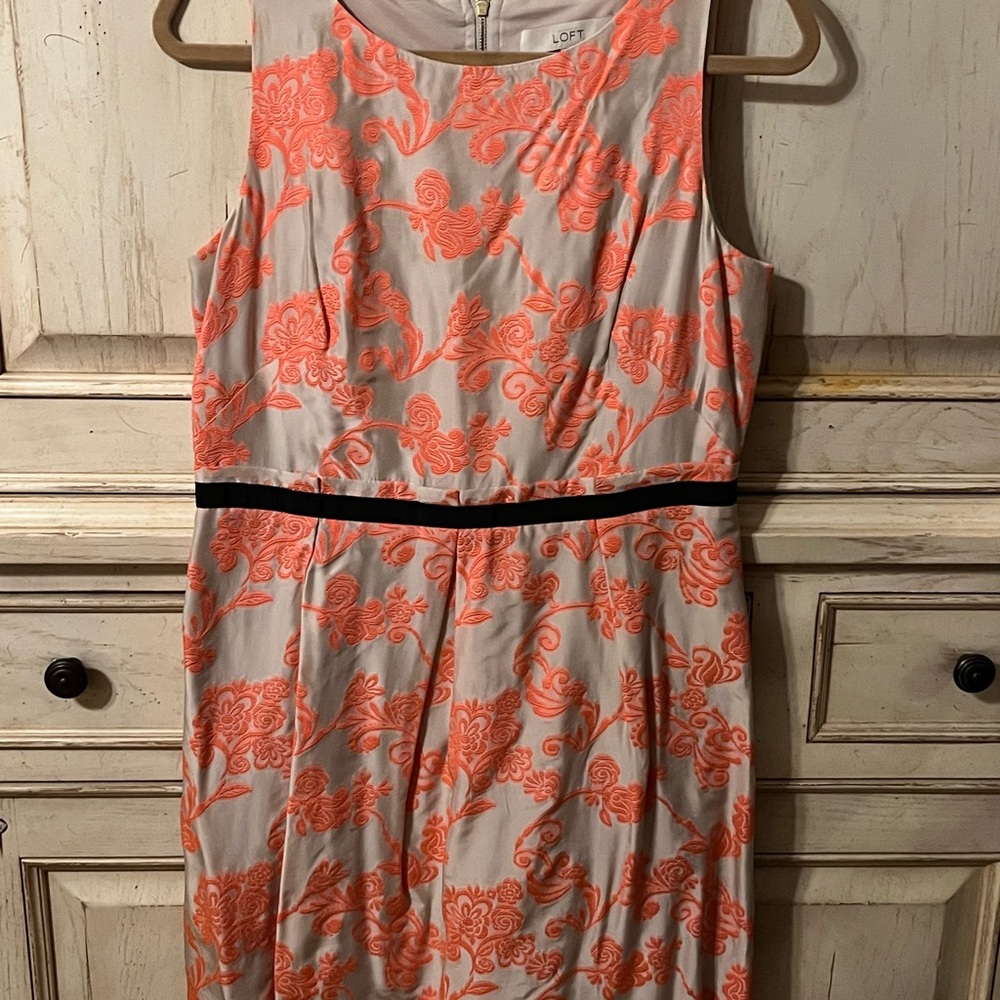 Loft mid length cream Dress with embroidered orange details. Size 8. EUC